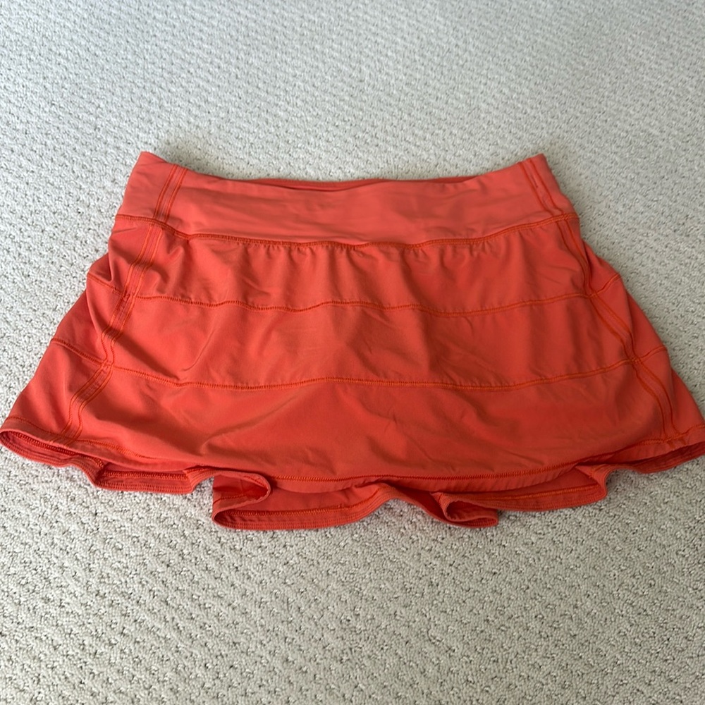 Lululemon Pace Rival mid rise skirt, size 8